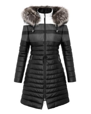 Płaszcz skórzany damski w kolorze czarnym z futrzanym kapturem i pikowanym krojem, zapinana na zamek