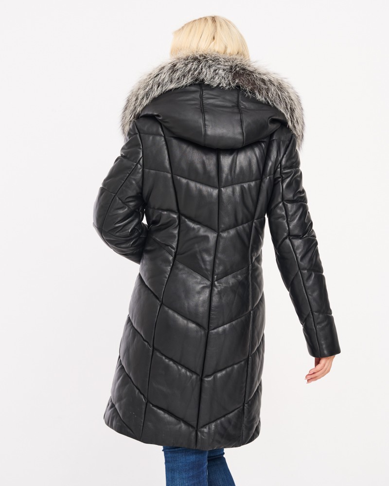 Płaszcz skórzany damski z kapturem i futrzanym kołnierzem, pikowana z długimi rękawami