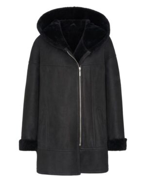 Kożuch damski w kolorze czarnym z kapturem, zapinany na zamek, z miękkim futrzanym wykończeniem na rękawach