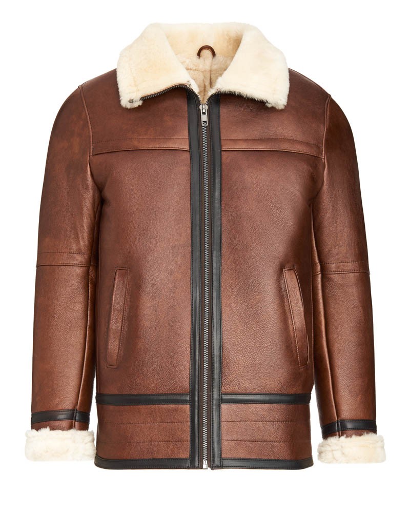 Kożuch męski w kolorze brązowym z futrzanym kołnierzem i bocznymi kieszeniami