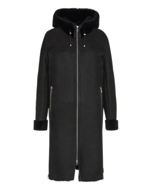 Czarny kożuch damski z kapturem, zapinany na zamek, z futrzanym wykończeniem przy mankietach