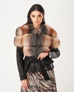 Kurtka skórzana damska z futrem w odcieniach brązu, z paskiem w talii i eleganckim kołnierzem