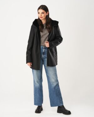 Kożuch damski z kapturem, zapinana na zamek, z kieszeniami i luźnym krojem