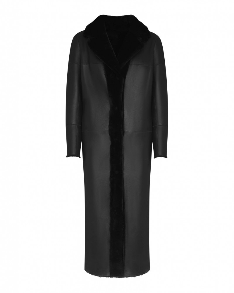 Kożuch damski z szerokim kołnierzem i futrzanym wykończeniem, elegancki i ciepły na zimowe dni