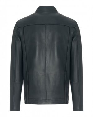 Kurtka skórzana męska w ciemnym odcieniu, klasyczny krój, bez dodatkowych ozdób, idealna na zimowe dni
