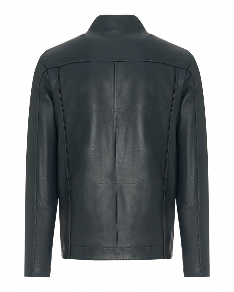 Kurtka skórzana męska w ciemnym odcieniu, klasyczny krój, bez dodatkowych ozdób, idealna na zimowe dni
