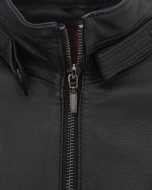 Kurtka skórzana męska w kolorze czarnym z zamkiem błyskawicznym i wysokim kołnierzem