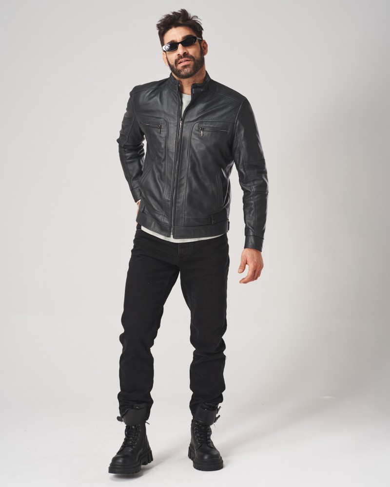 Kurtka skórzana męska w kolorze czarnym, z zamkiem, kieszeniami i klasycznym krojem, idealna na zimę