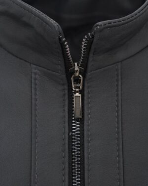 kurtka skórzana męska w kolorze czarnym z zamkiem błyskawicznym i prostym krojem
