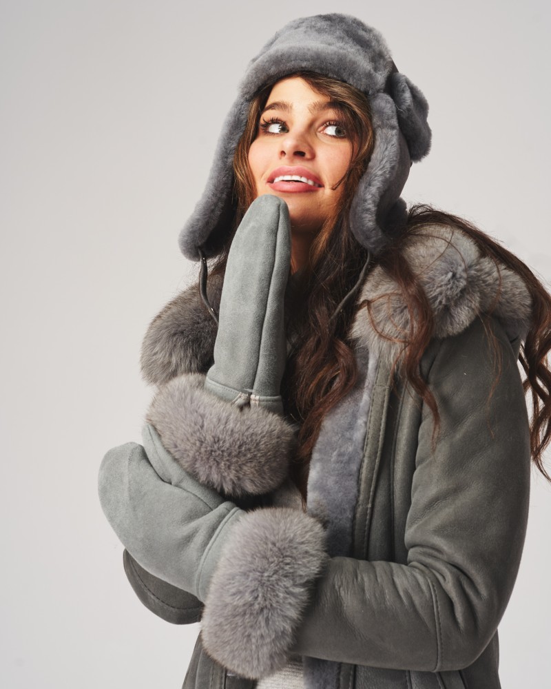 Rękawiczki skórzane damskie czarne z dekoracyjnym rozcięciem przy nadgarstku