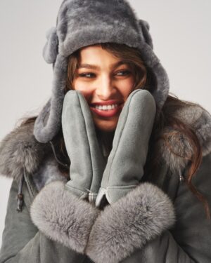 Damskie rękawiczki skórzane siwe z miękką podszewką i klasycznym kształtem