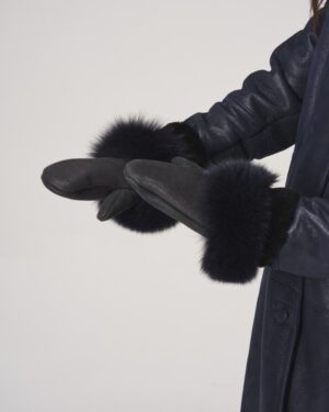 Rękawiczki skórzane damskie granatowe z klasycznym krojem i ozdobnym futrem
