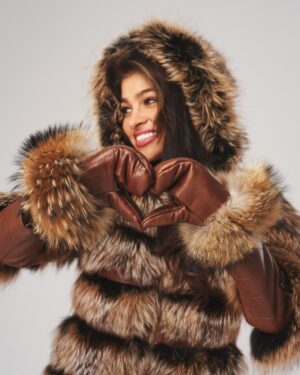 Damskie rękawiczki skórzane brązowe z klasycznym wykończeniem i prostym fasonem