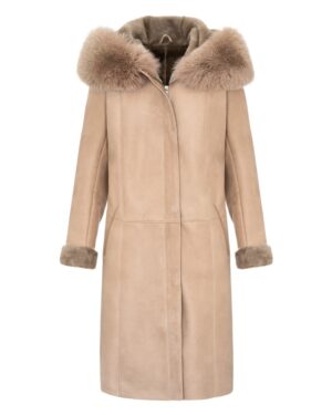 Kożuch damski w jasnym beżowym kolorze z futrzanym kołnierzem i mankietami, zapinany na suwak