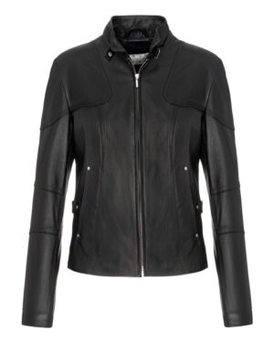 Czarna kurtka skórzana damska z kołnierzem, zamkiem i detalami w postaci guzików na ramionach