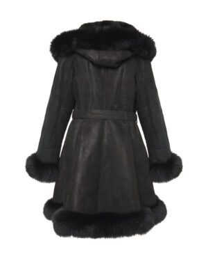 Czarny kożuch damski z futrem i paskiem – kożuszek naturalny