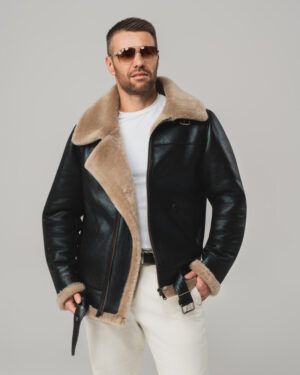 Czarny kożuch męski pilotka z naturalnej skóry z jasnym futrem