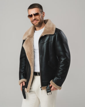 Czarny kożuch męski pilotka z naturalnej skóry z jasnym futrem