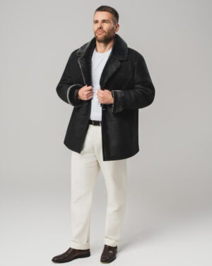 Czarny kożuch męski z naturalnej skóry z kołnierzem z futra