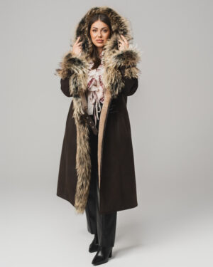 Damski kożuch naturalny z futrem – długi brązowy kożuszek EMORIS