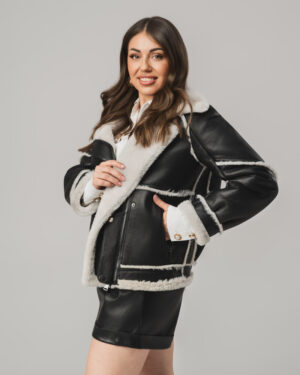 Czarny krótki kożuch damski z naturalnej skóry i białym futrem – kożuszek EMORIS