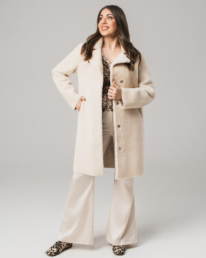 Beżowy kożuch damski z naturalnej skóry i futrem – elegancki kożuszek EMORIS