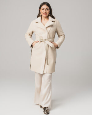 Beżowy kożuch damski z naturalnej skóry i futrem – elegancki kożuszek EMORIS