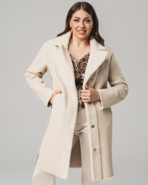 Beżowy kożuch damski z naturalnej skóry i futrem – elegancki kożuszek EMORIS