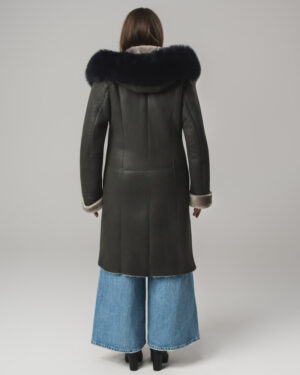 Damski kożuch naturalny z futrzanym kołnierzem – elegancki kożuch EMORIS