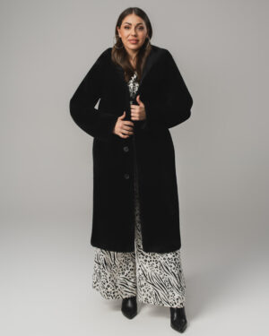 Czarny kożuch damski dwustronny z naturalnej skóry i futrem z kapturem